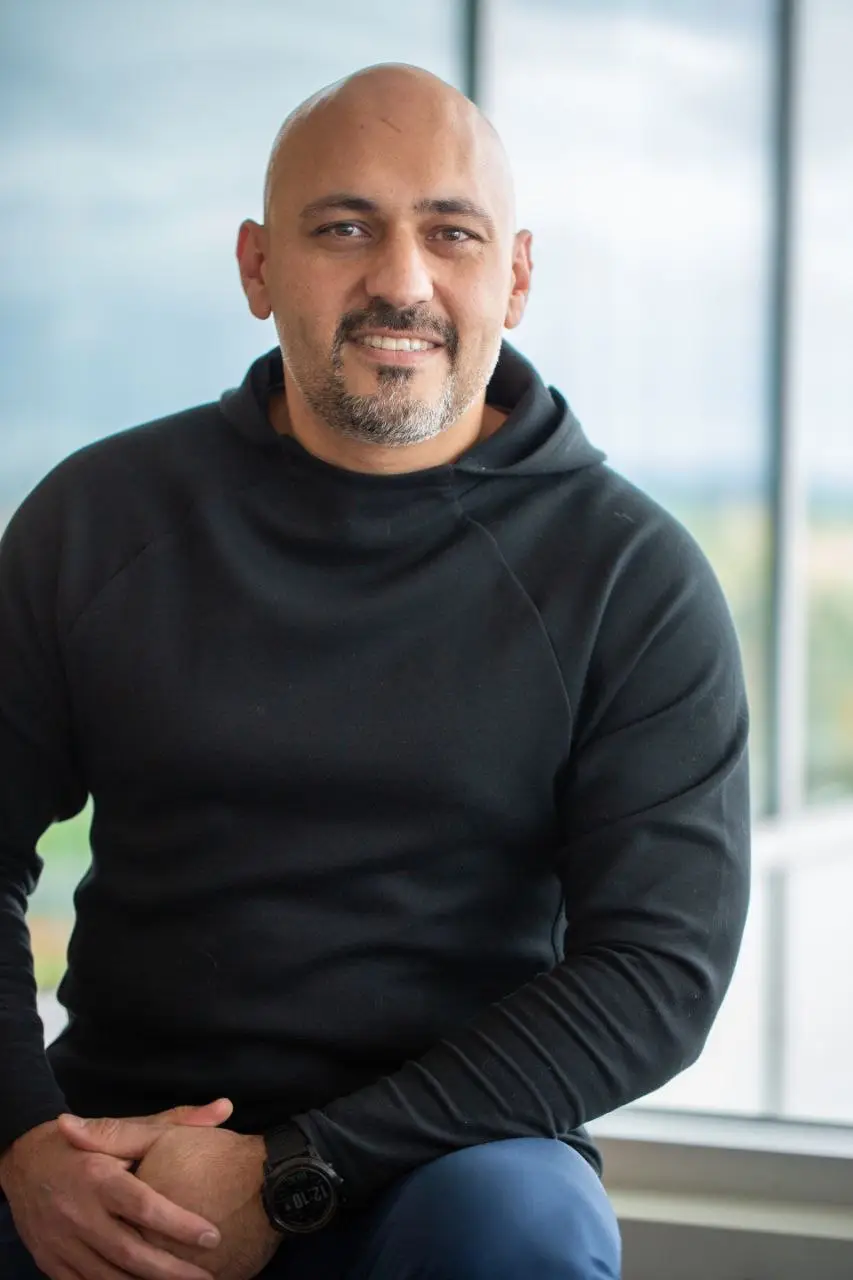 Dr. Farhad Moghimehfar